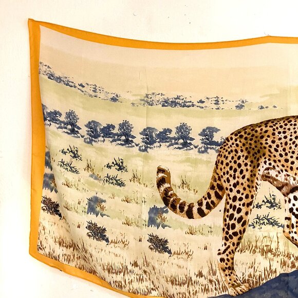 Vimoda Paris Rectangular Leopard Scarf (34" X 71") NWOT - Picture 4 of 15